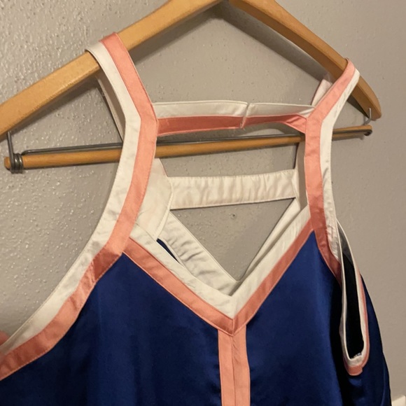 F21 silky wide strap camisole top NWT - Picture 10 of 11